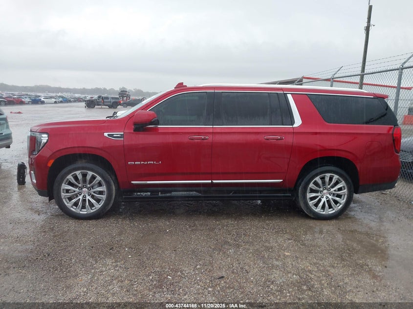 2021 GMC Yukon Xl 4Wd Denali VIN: 1GKS2JKL8MR201361 Lot: 43744168