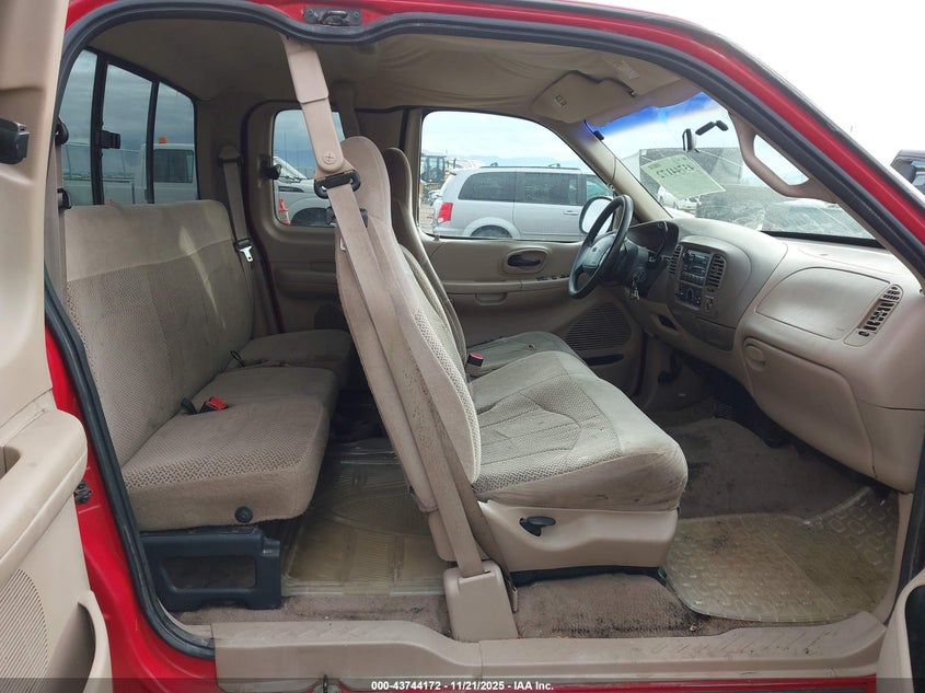 1999 Ford F-150 Lariat/Work Series/Xl/Xlt VIN: 2FTRX17W9XCA01962 Lot: 43744172