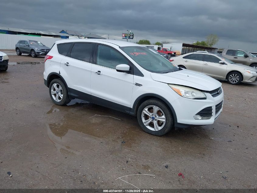 FORD ESCAPE SE