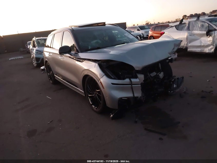 LINCOLN AVIATOR BLACK LABEL