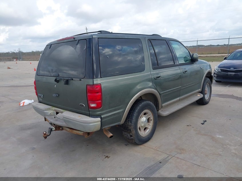 1FMPU18L31LA71311 2001 FORD EXPEDITION photo no. 4
