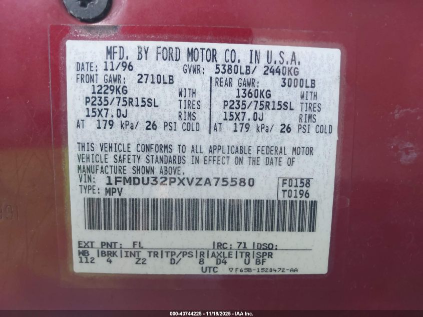 1997 Ford Explorer Eddie Bauer/Limited/Xlt VIN: 1FMDU32PXVZA75580 Lot: 43744225