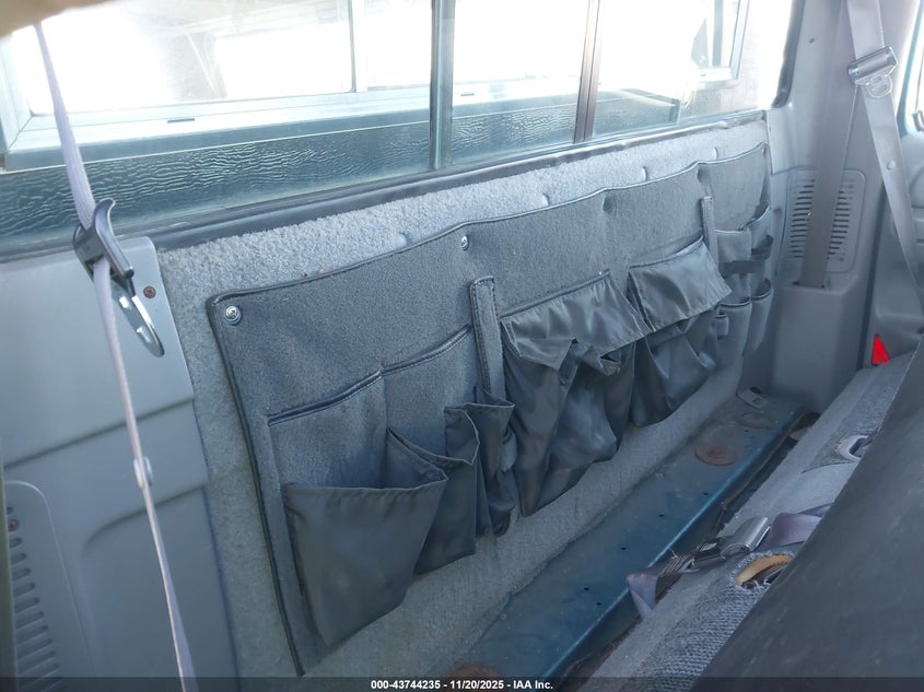 1995 Ford F250 VIN: 2FTHF26H8SCA77799 Lot: 43744235