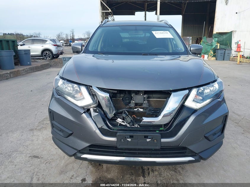 2018 Nissan Rogue Sv VIN: KNMAT2MV1JP568649 Lot: 43744238