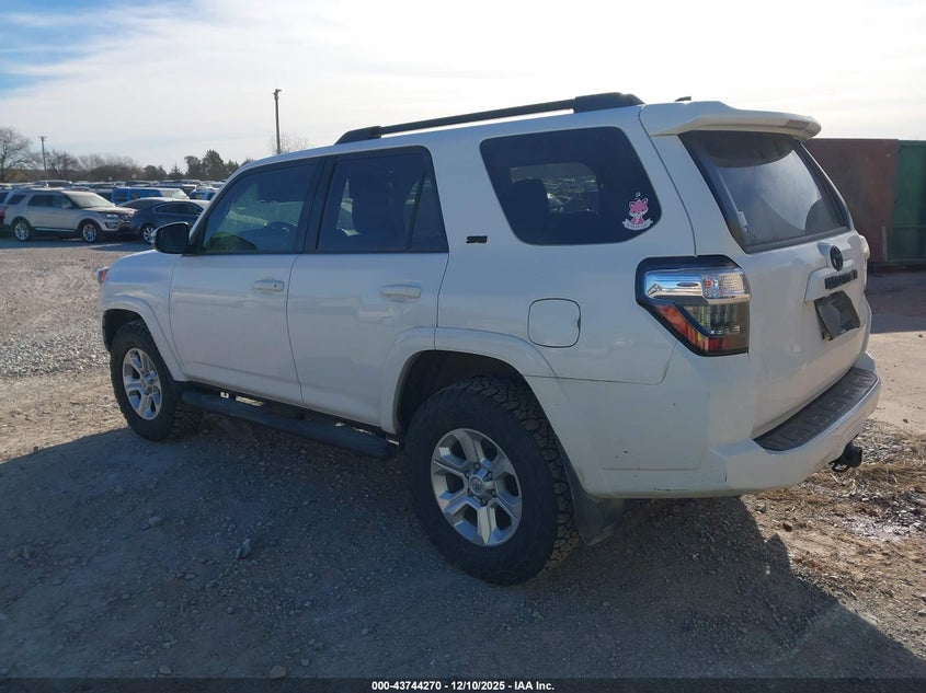 Vin: jtebu5jr3j5526646, lot: 44239643, toyota 4runner sr5 premium 20183