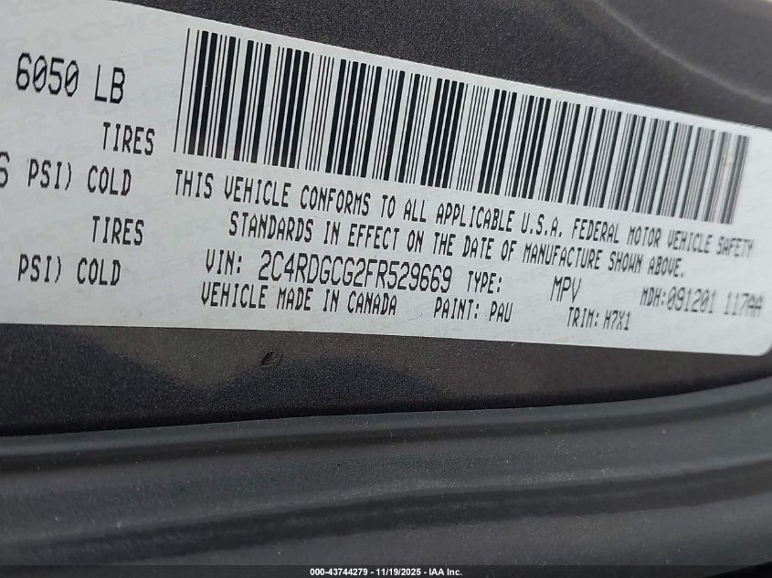 2015 Dodge Grand Caravan Sxt VIN: 2C4RDGCG2FR529669 Lot: 43744279