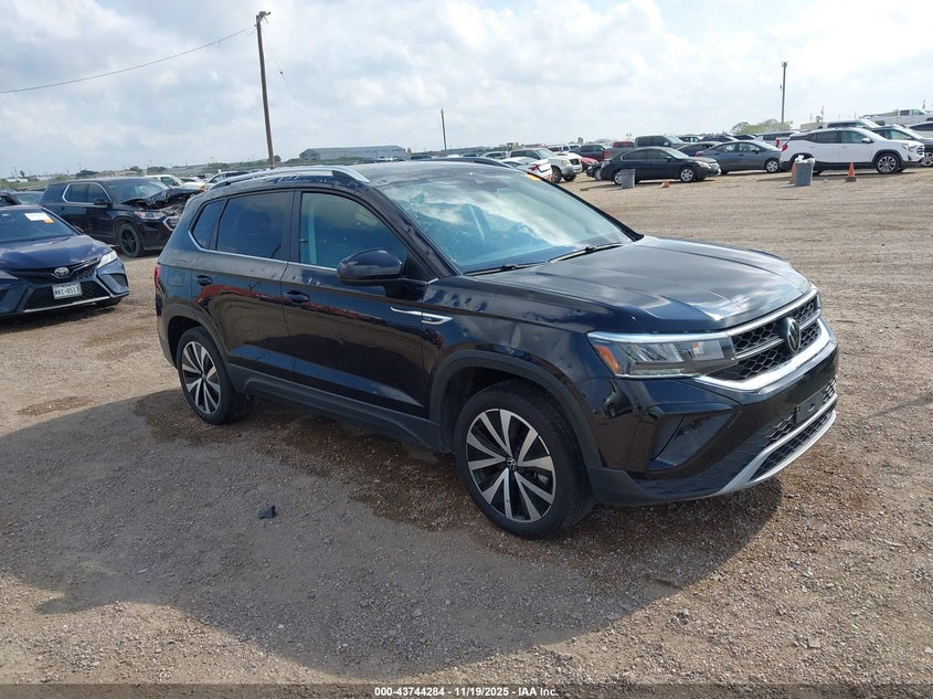 VOLKSWAGEN TAOS 1.5T SE