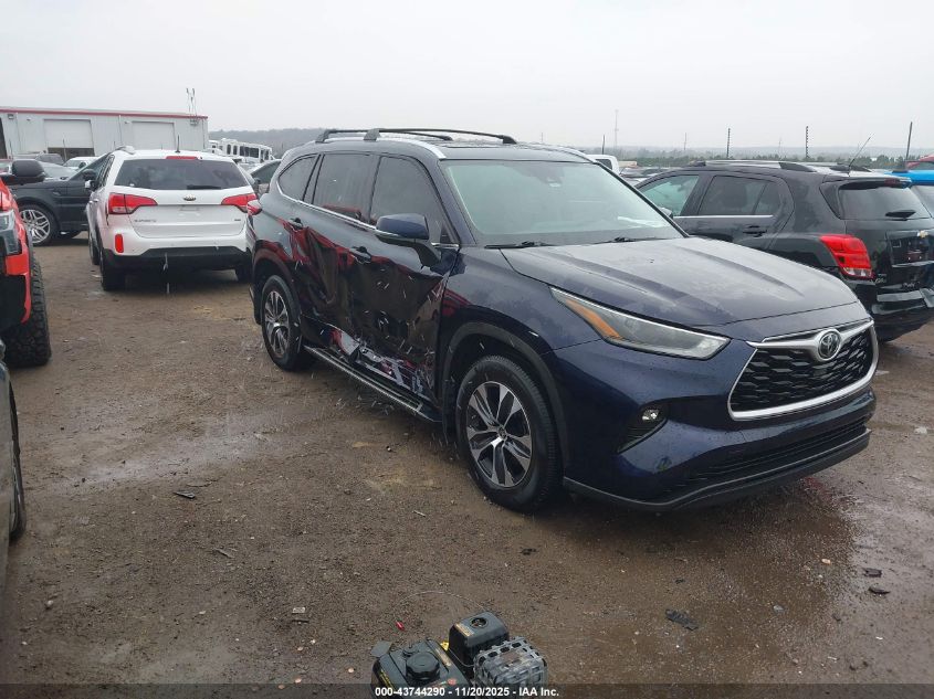 TOYOTA HIGHLANDER XLE