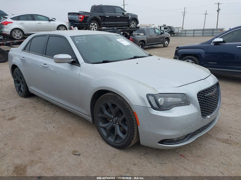 CHRYSLER 300S