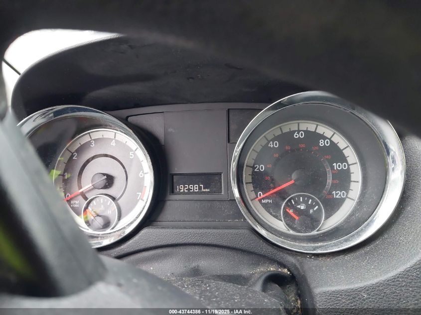 2016 Dodge Grand Caravan Sxt VIN: 2C4RDGCG8GR180051 Lot: 43744386