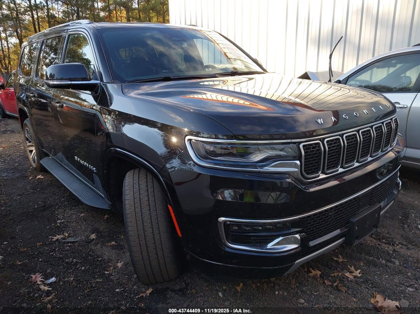 JEEP WAGONEER SERIES II 4X4