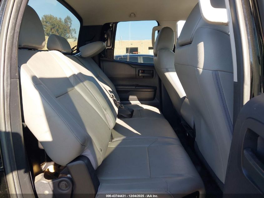 2019 Toyota Tundra Sr 4.6L V8 VIN: 5TFUM5F17KX084072 Lot: 43744431