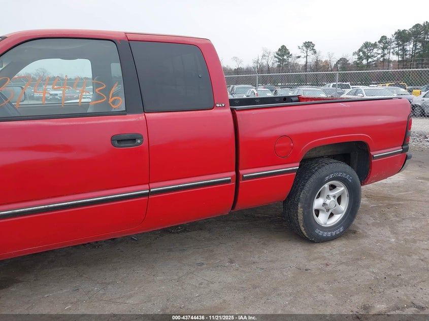 1997 Dodge Ram 1500 St VIN: 3B7HC13Z0VG757767 Lot: 43744436