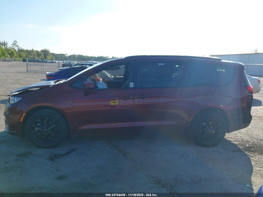 2021 Chrysler Pacifica Limited Awd VIN: 2C4RC3GG6MR574200 Lot: 43744439