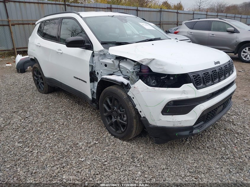 JEEP COMPASS LATITUDE