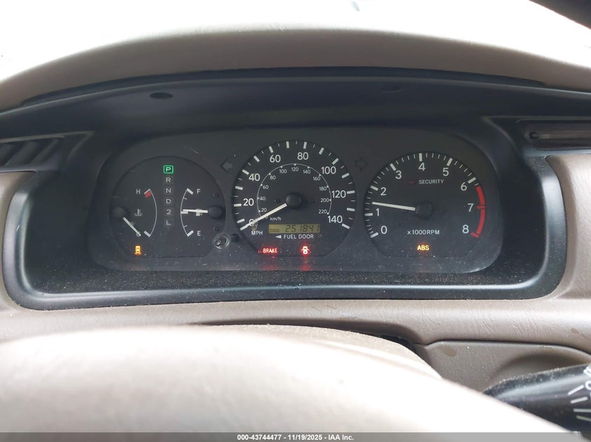 2000 Toyota Camry Xle V6 VIN: JT2BF28KXY0286758 Lot: 43744477