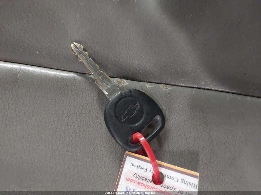 2009 Chevrolet Trailblazer Lt VIN: 1GNDT33S692100961 Lot: 43744504