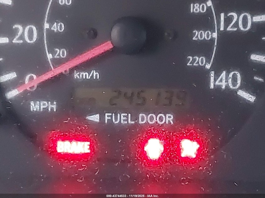 2003 Toyota Camry Solara Se VIN: 2T1CE22P63C019988 Lot: 43744533