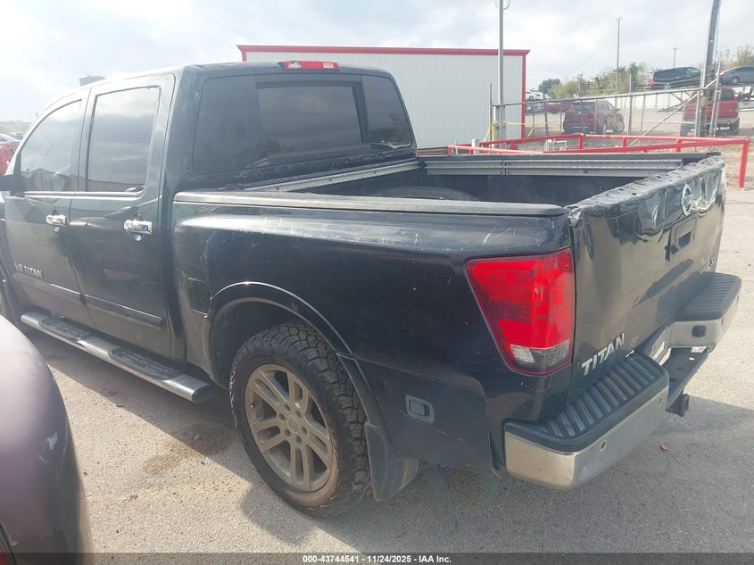 1N6BA0ED6FN512274 2015 NISSAN TITAN photo no. 3
