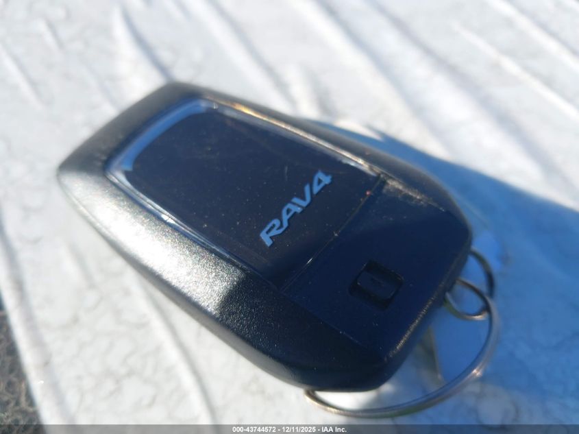 2024 Toyota Rav4 Prime Xse VIN: JTMFB3FVXRD167657 Lot: 43744572