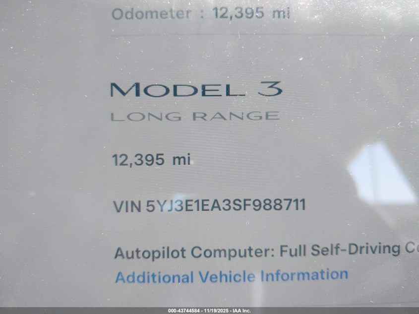 2025 Tesla Model 3 Long Range Rear-Wheel Drive/Standard VIN: 5YJ3E1EA3SF988711 Lot: 43744584