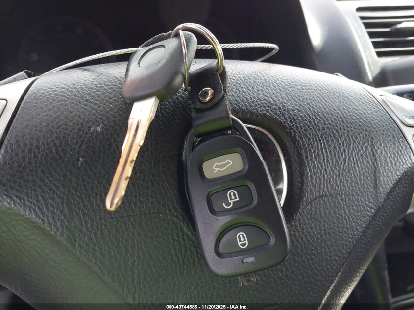 2004 Acura Tsx VIN: JH4CL96874C015670 Lot: 43744586