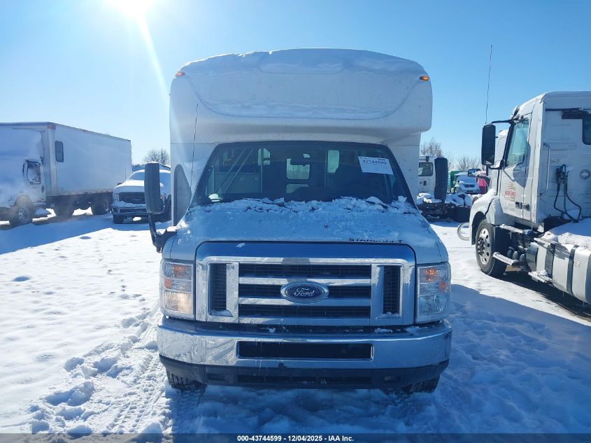 2018 Ford E-450 Cutaway VIN: 1FDFE4FS0JDC01737 Lot: 43744599