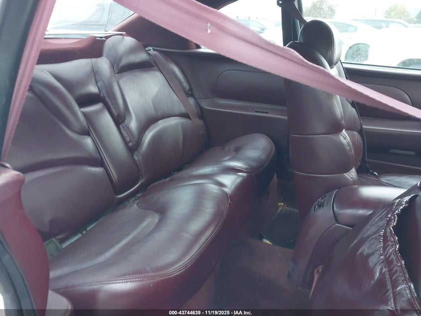 1995 Buick Riviera VIN: 1G4GD2210S4731880 Lot: 43744639