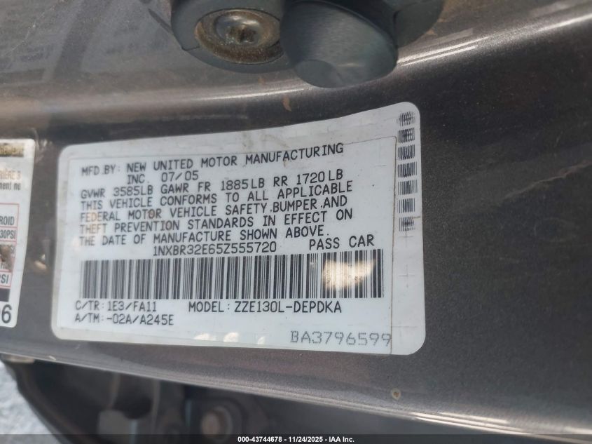 2005 Toyota Corolla Ce VIN: 1NXBR32E65Z555720 Lot: 43744678