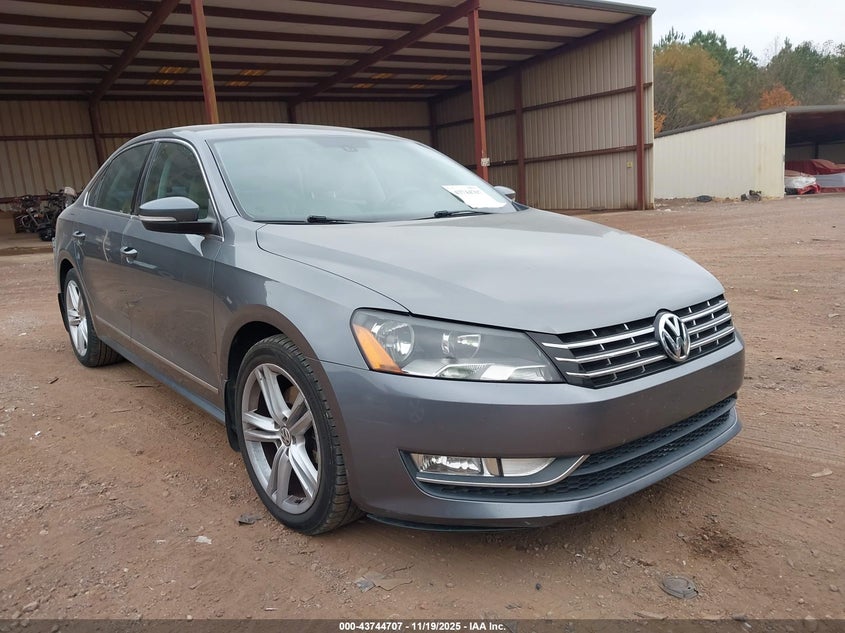 VOLKSWAGEN PASSAT 2.0L TDI SEL PREMIUM