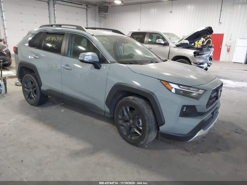 TOYOTA RAV4 ADVENTURE