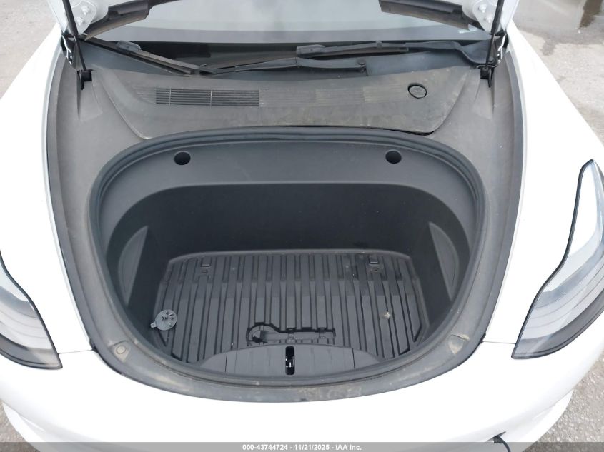 2022 Tesla Model 3 Rear-Wheel Drive VIN: 5YJ3E1EA9NF339807 Lot: 43744724