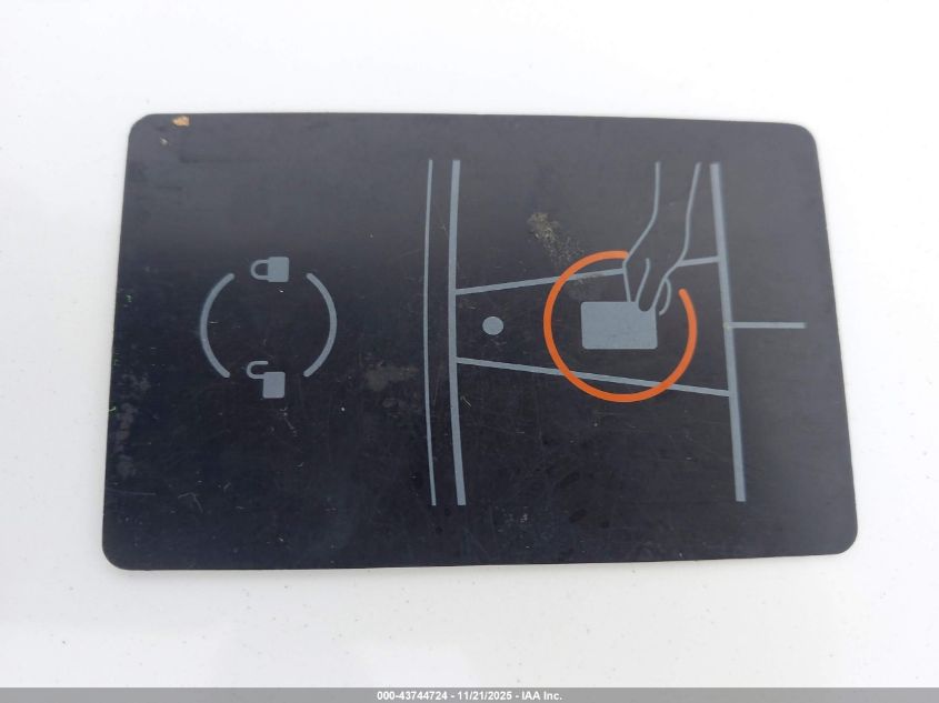 2022 Tesla Model 3 Rear-Wheel Drive VIN: 5YJ3E1EA9NF339807 Lot: 43744724