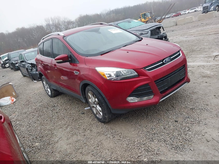 FORD ESCAPE TITANIUM