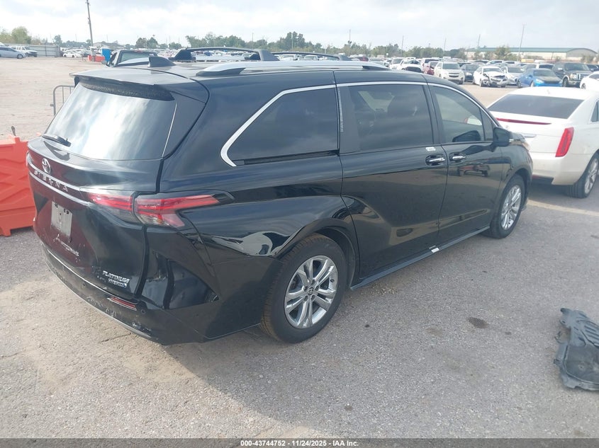 5TDESKFC5PS104276 2023 TOYOTA SIENNA photo no. 4