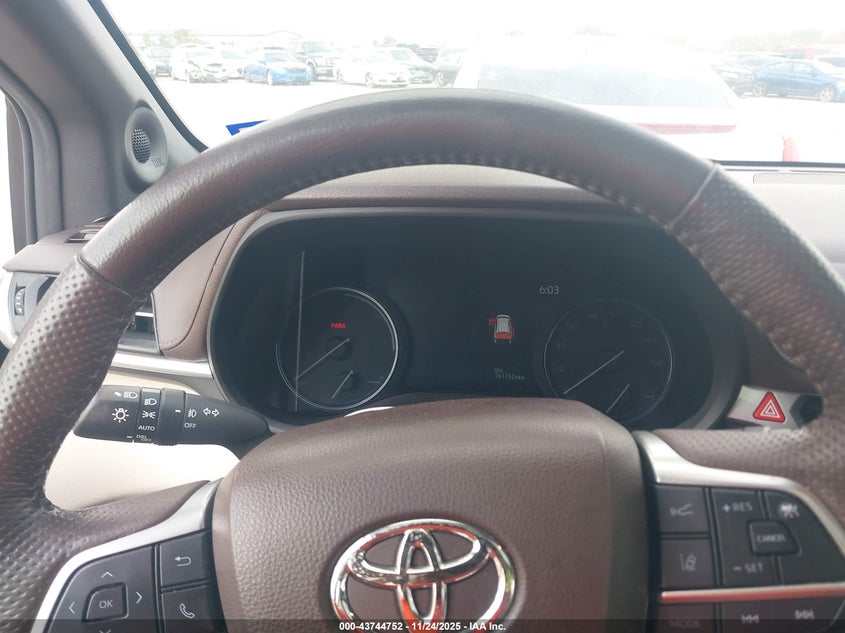 5TDESKFC5PS104276 2023 TOYOTA SIENNA photo no. 7