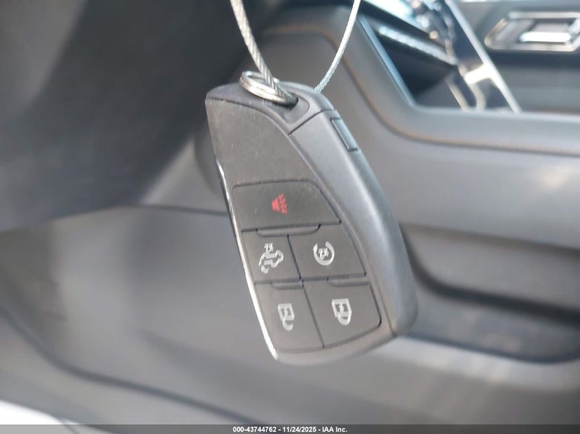 2025 GMC Sierra 2500Hd 4Wd Standard Bed At4 VIN: 1GT4UPEY2SF102929 Lot: 43744762