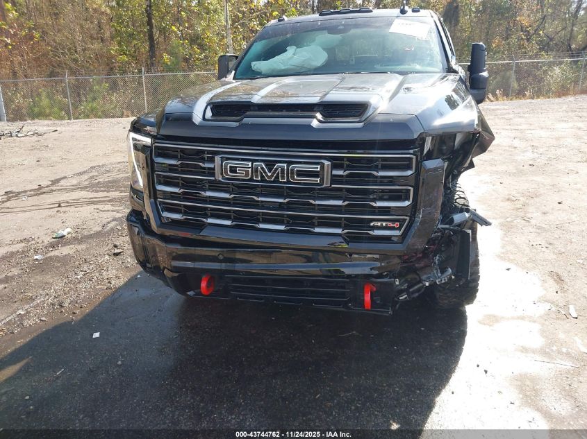 2025 GMC Sierra 2500Hd 4Wd Standard Bed At4 VIN: 1GT4UPEY2SF102929 Lot: 43744762