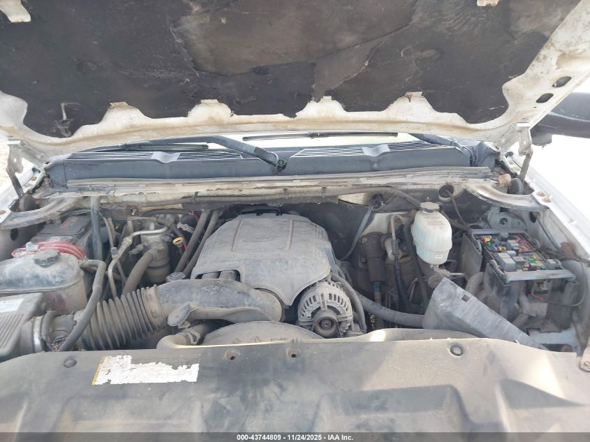 2008 Chevrolet Silverado 2500Hd Work Truck VIN: 1GCHK29K68E203325 Lot: 43744809