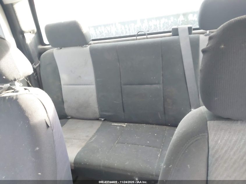 2008 Chevrolet Silverado 2500Hd Work Truck VIN: 1GCHK29K68E203325 Lot: 43744809