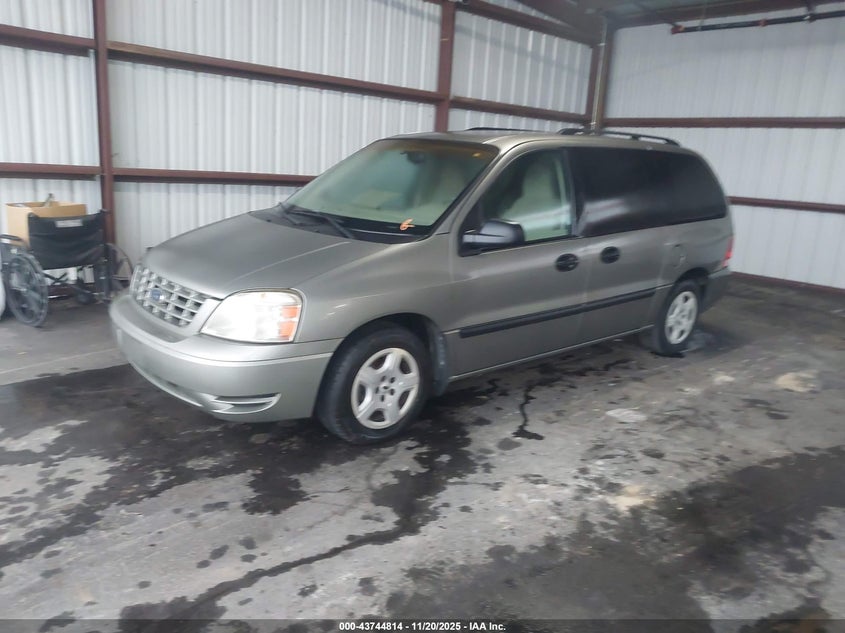 2FMDA51614BA40358 2004 FORD FREESTAR photo no. 2