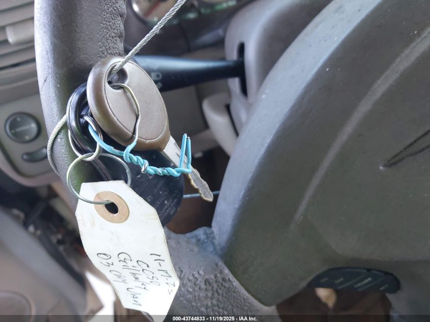 2003 Chrysler Town & Country Lxi VIN: 2C4GP54L33R234526 Lot: 43744833