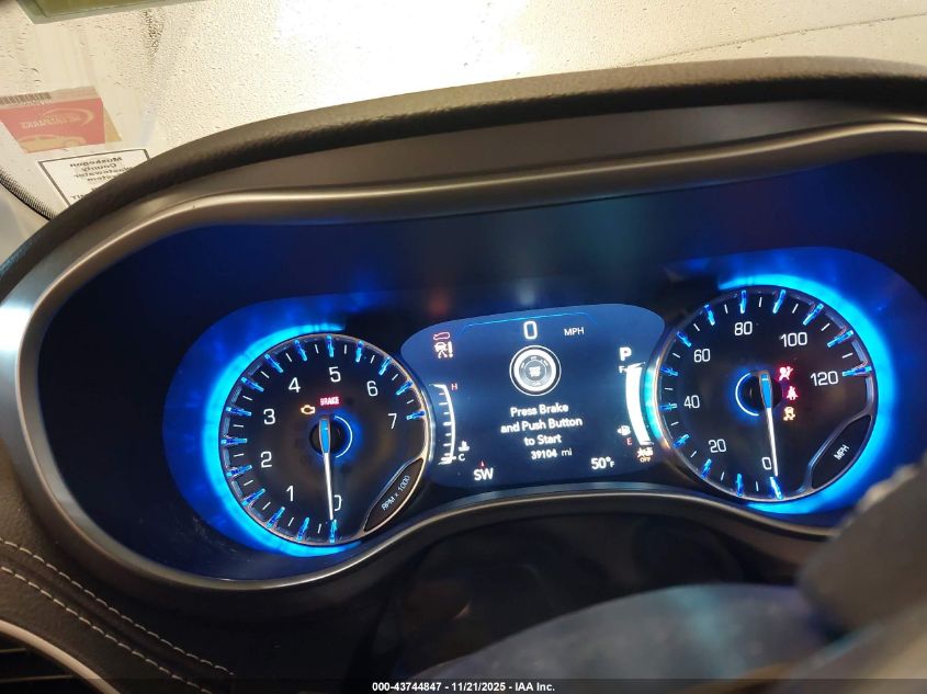 2022 Chrysler Pacifica Touring L Awd VIN: 2C4RC3BG3NR140275 Lot: 43744847