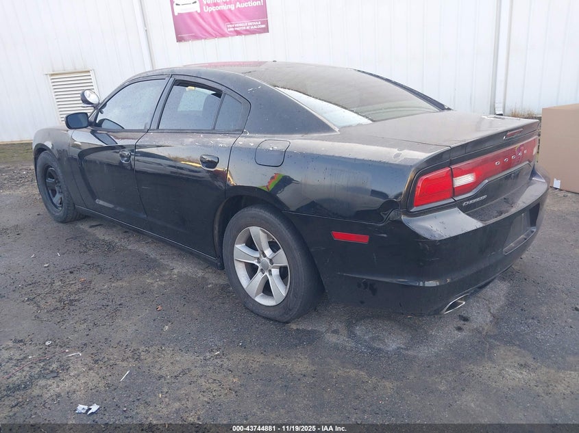 2C3CDXAT0DH586160 2013 DODGE CHARGER photo no. 3