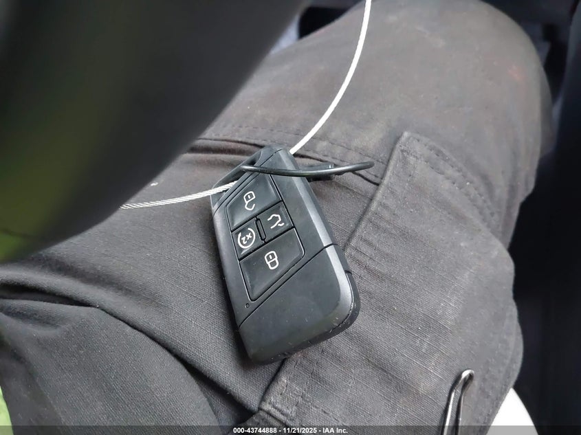 2025 Volkswagen Taos 1.5T Se VIN: 3VVUC7B22SM036709 Lot: 43744888