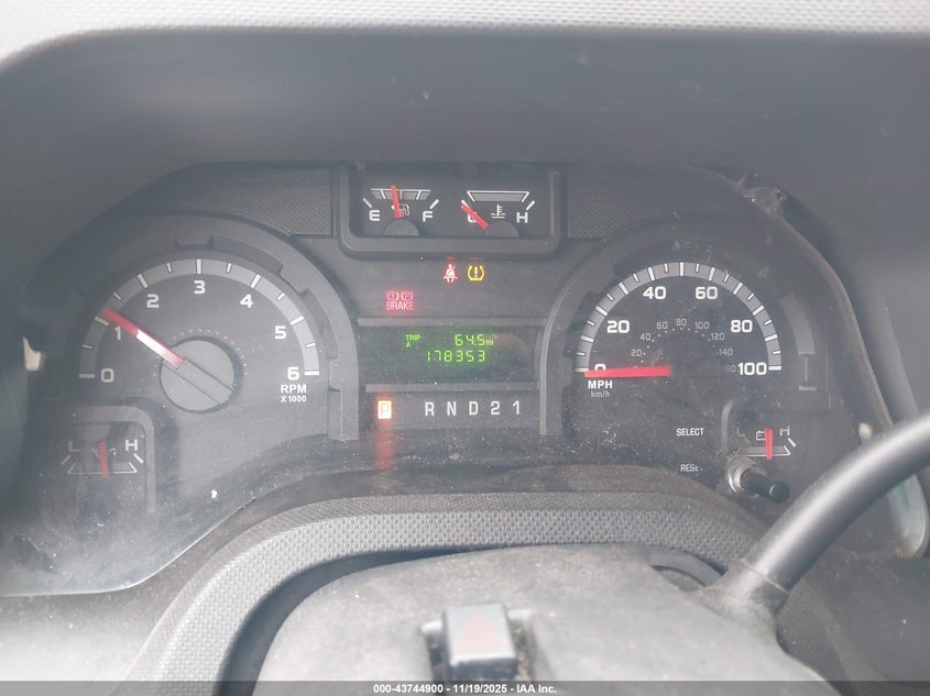 2013 Ford E-250 Commercial VIN: 1FTNE2EW3DDA17812 Lot: 43744900