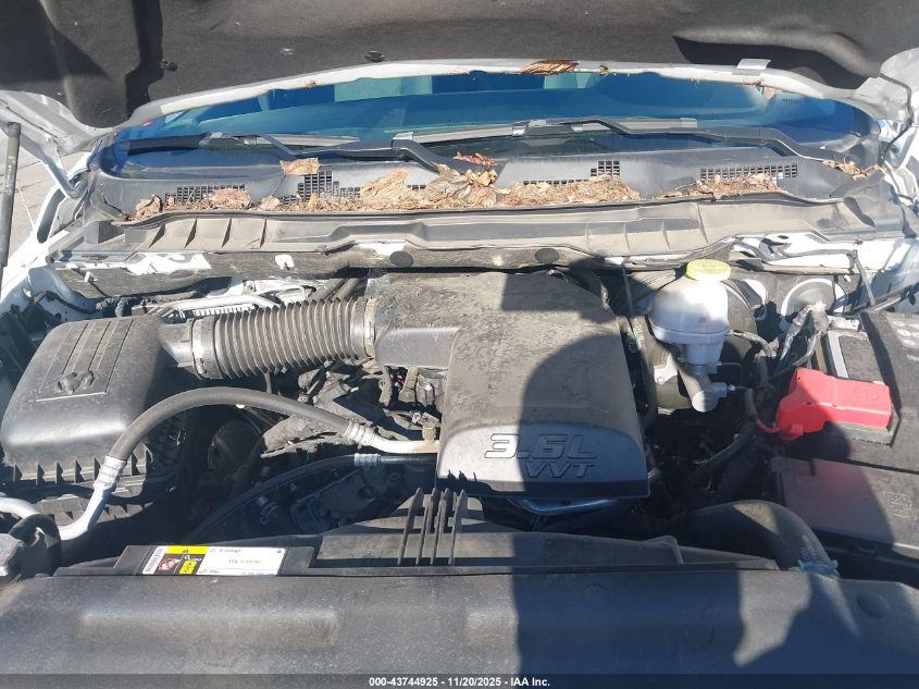 2022 Ram 1500 Classic Tradesman 4X4 6'4 Box VIN: 1C6RR7FG8NS223724 Lot: 43744925