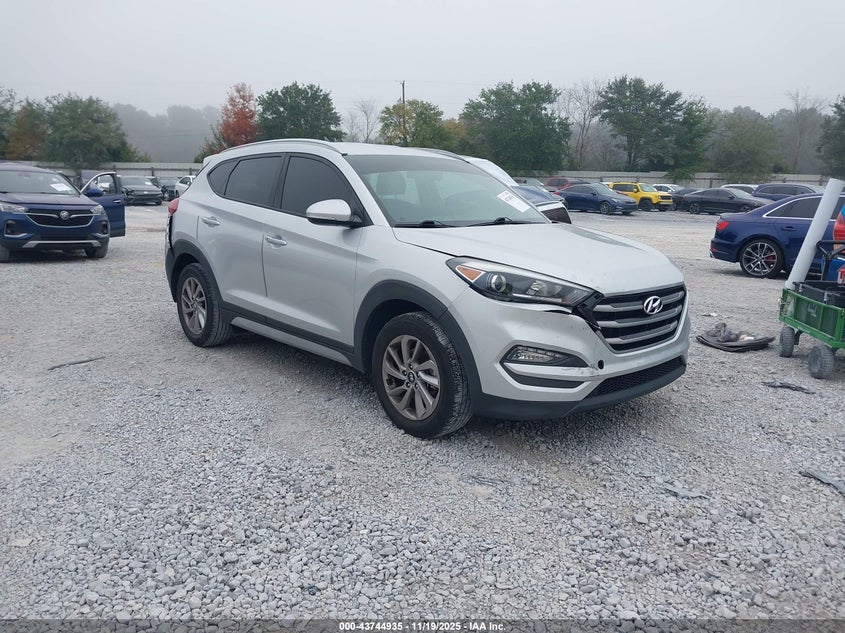 HYUNDAI TUCSON SEL PLUS