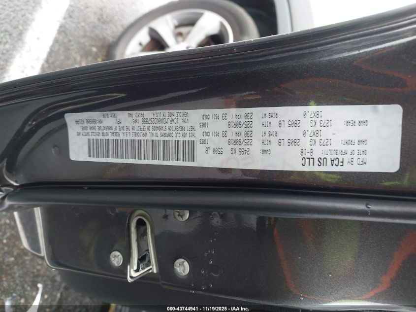 2019 Jeep Cherokee Limited 4X4 VIN: 1C4PJMDX0KD267998 Lot: 43744941