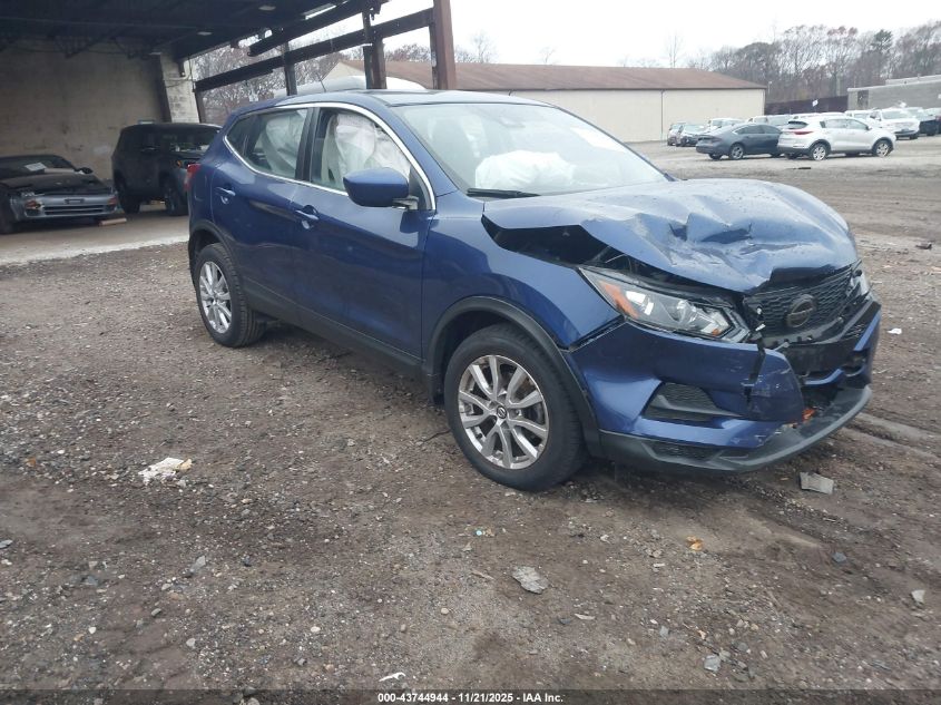 NISSAN ROGUE SPORT S